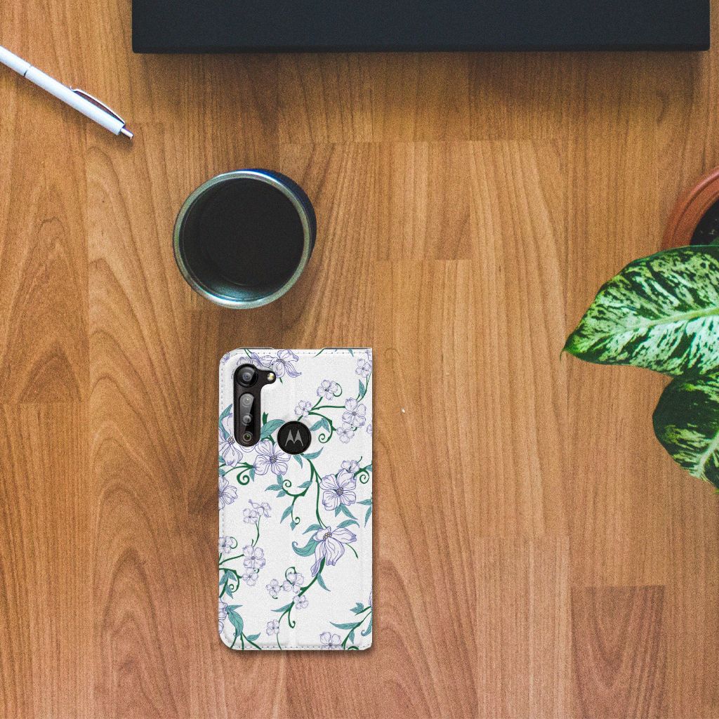 Motorola Moto G8 Power Uniek Smart Cover Blossom White - B2C Telecom