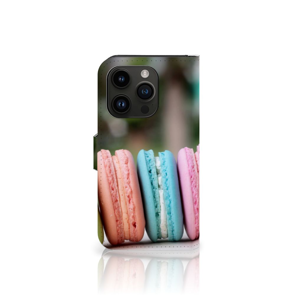iPhone 15 Pro Book Cover Macarons met kleurrijke macarons in pastelkleuren voor een opvallende uitstraling.