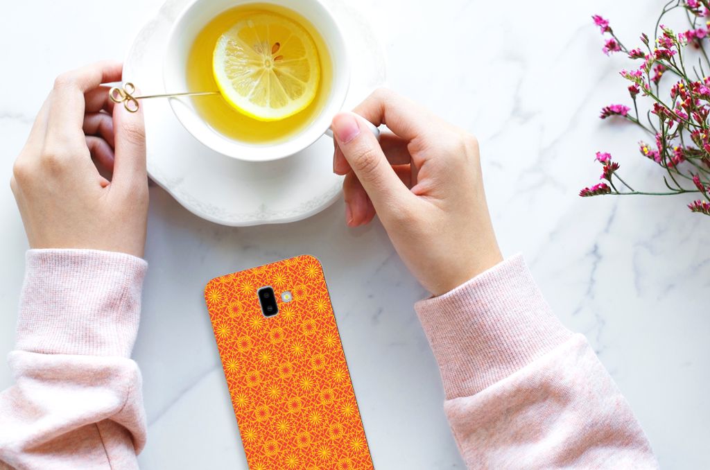Samsung Galaxy J6 Plus (2018) TPU bumper Batik Oranje