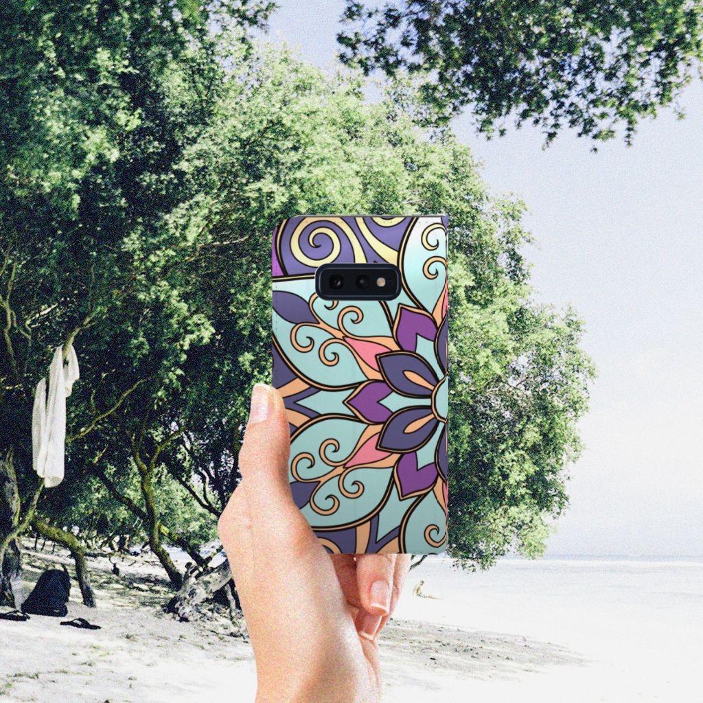 Samsung Galaxy S10e Smart Cover Purple Flower