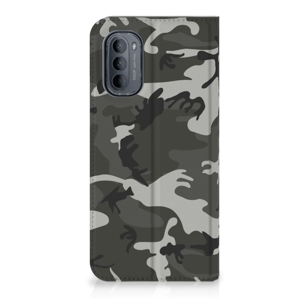Motorola Moto G31 | G41 Hoesje met Magneet Army Light - B2C Telecom