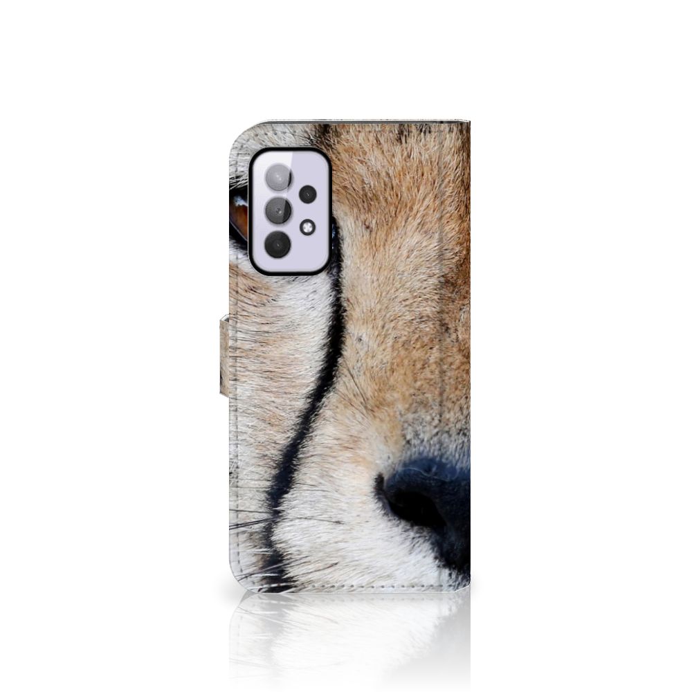 Samsung Galaxy A33 5G Telefoonhoesje met Pasjes Cheetah met close-up van een cheeta.