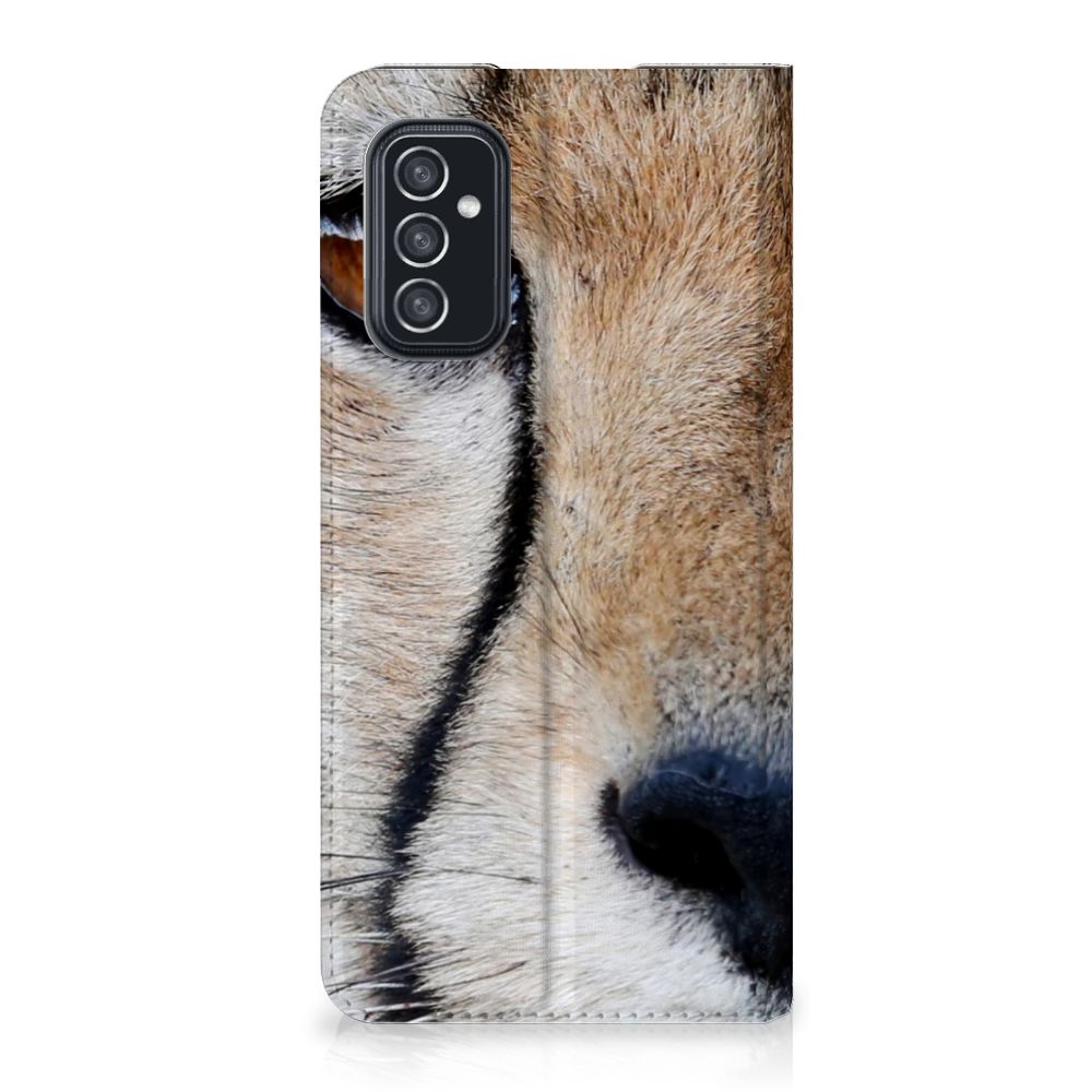 Samsung Galaxy M52 Hoesje maken Cheetah met close-up van het jachtluipaard.