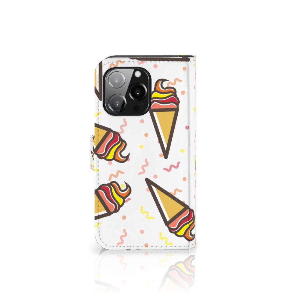 iPhone 13 Pro Book Cover Icecream met vrolijke ijsjesprint 🍦 op wit achtergrond.