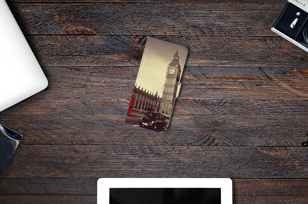 Motorola Moto G9 Plus Flip Cover Londen