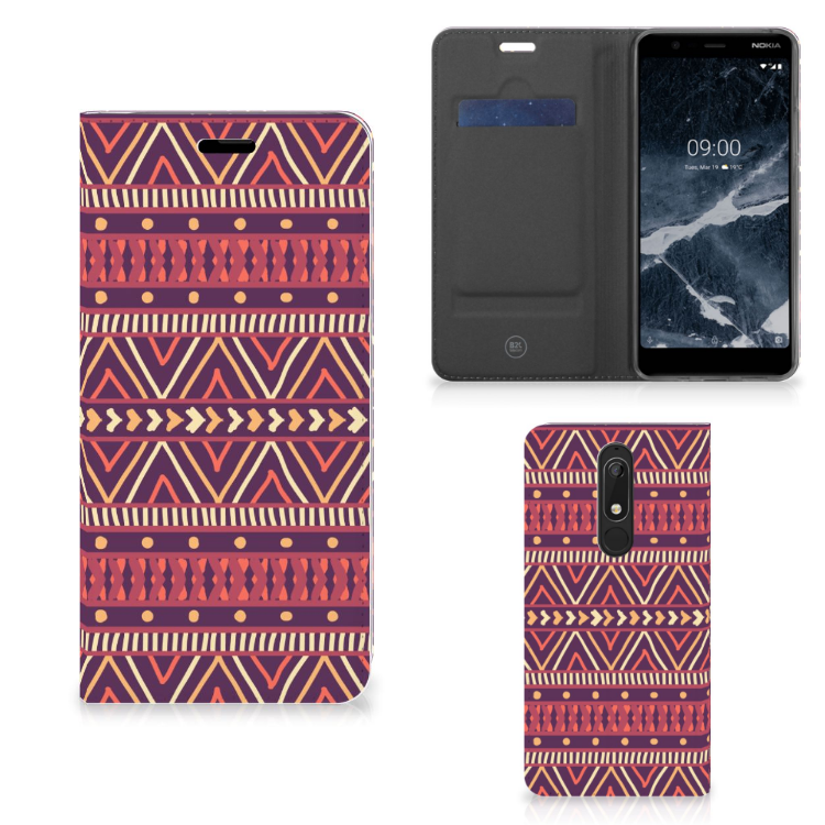 Nokia 5.1 (2018) Hoesje met Magneet Aztec Paars