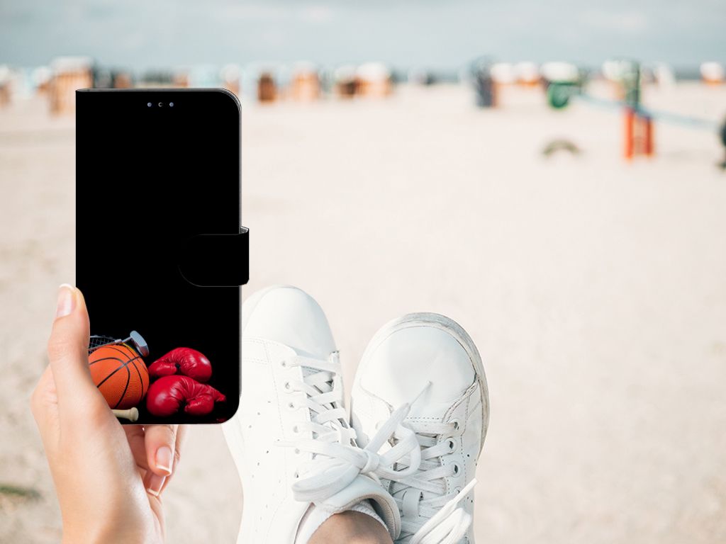 Samsung Galaxy A03s Wallet Case met Pasjes Sports met sport afbeeldingen, inclusief basketbal en bokshandschoenen.