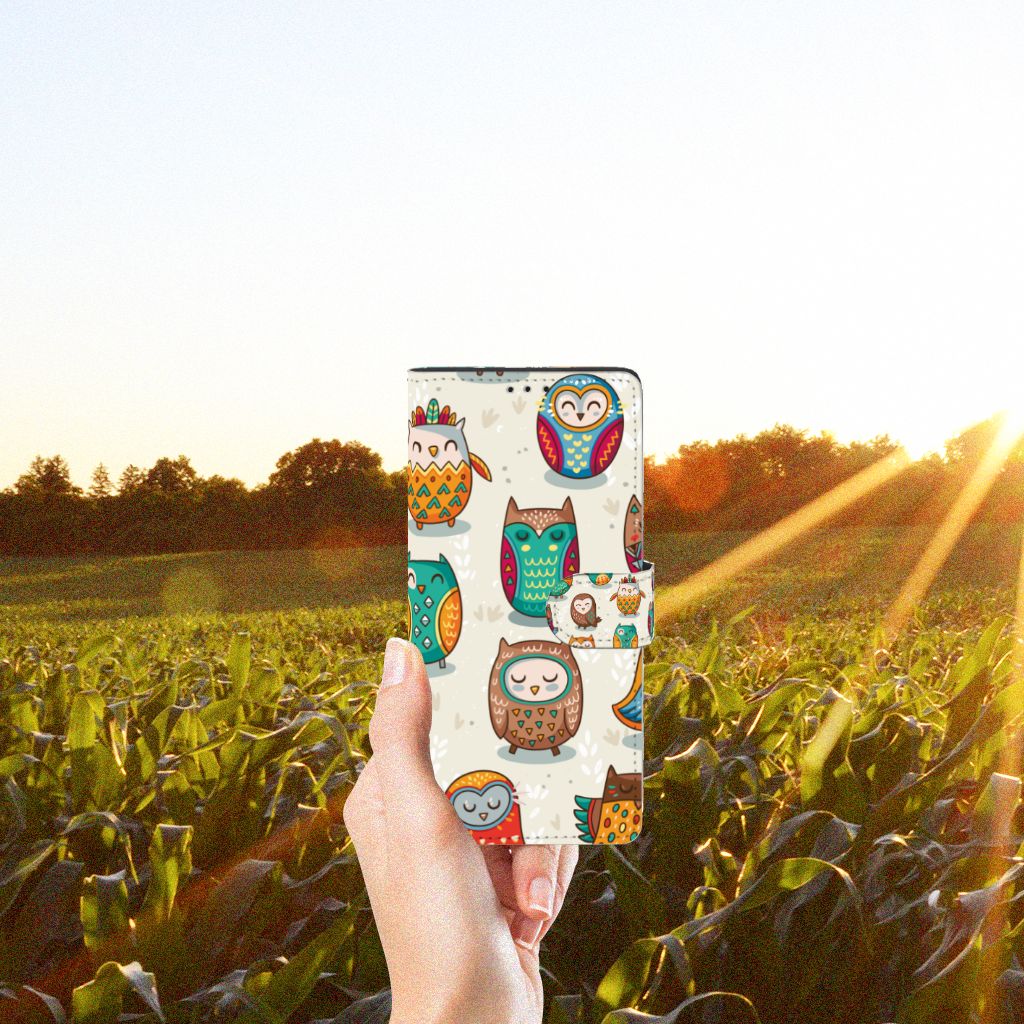 Motorola Edge 20 Lite Telefoonhoesje met Pasjes Vrolijke Uilen