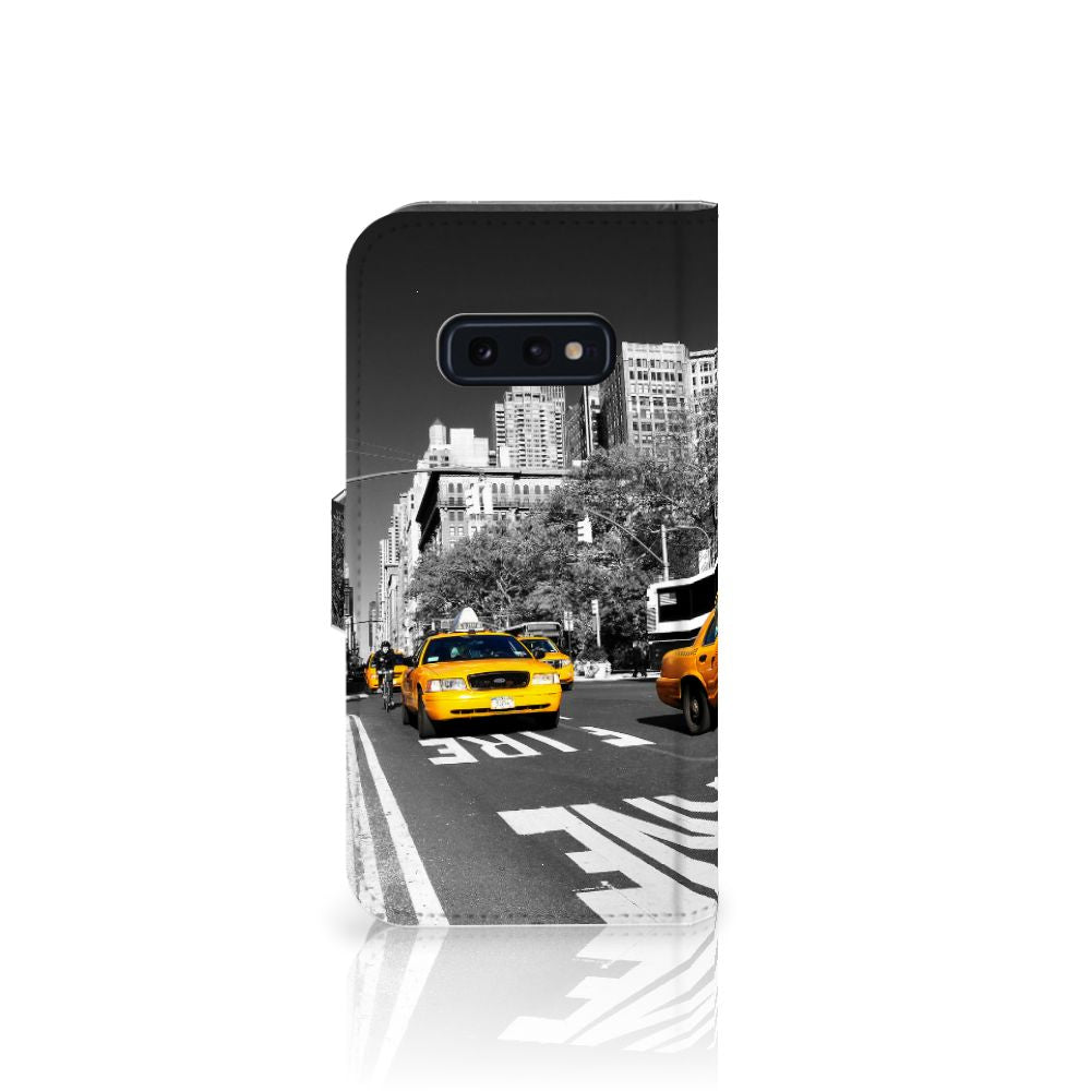 Samsung Galaxy S10e Flip Cover New York Taxi