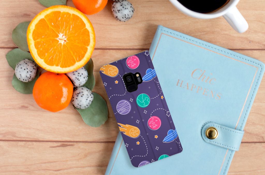 Samsung Galaxy S9 Hippe Standcase Space