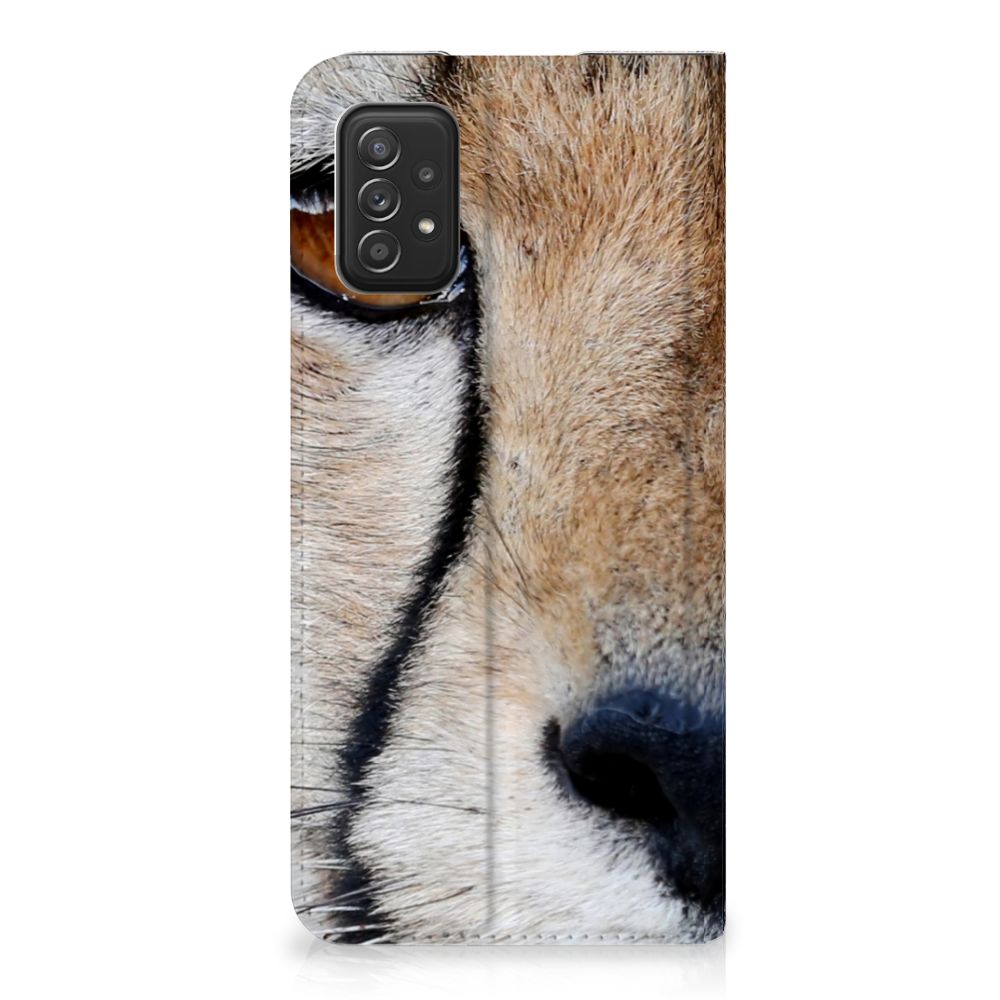 Samsung Galaxy A03s Hoesje maken Cheetah close-up van een jachtluipaard op een stand case.