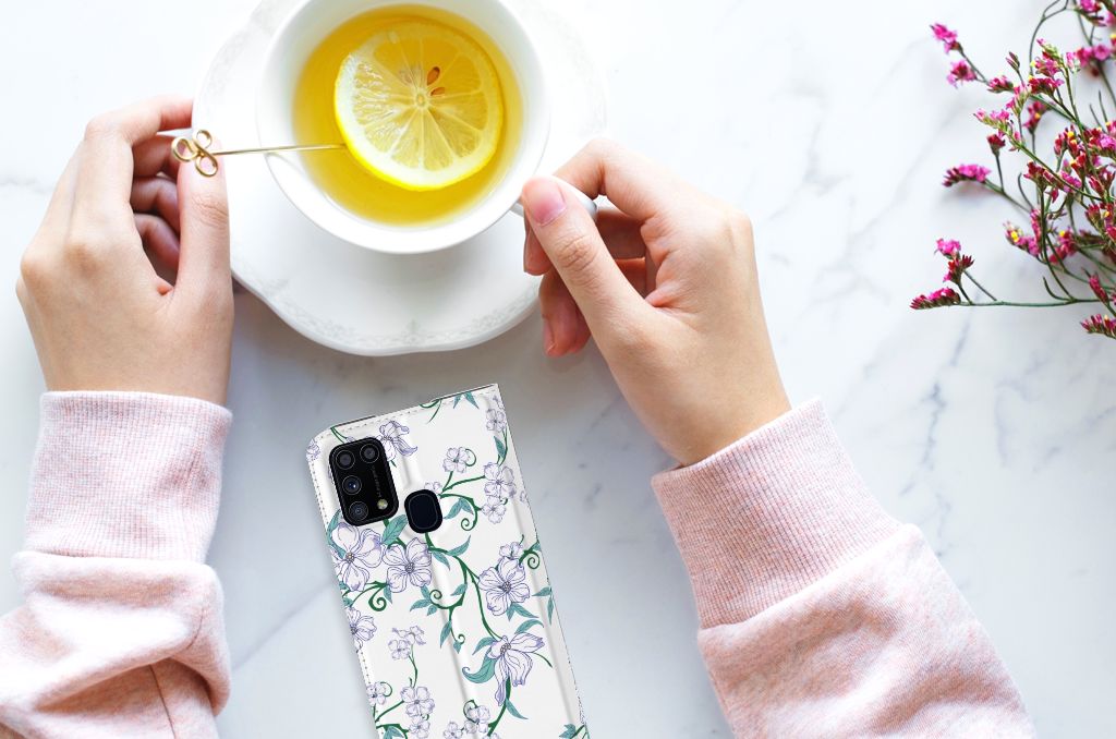 Samsung Galaxy M31 Uniek Smart Cover Blossom White - B2C Telecom