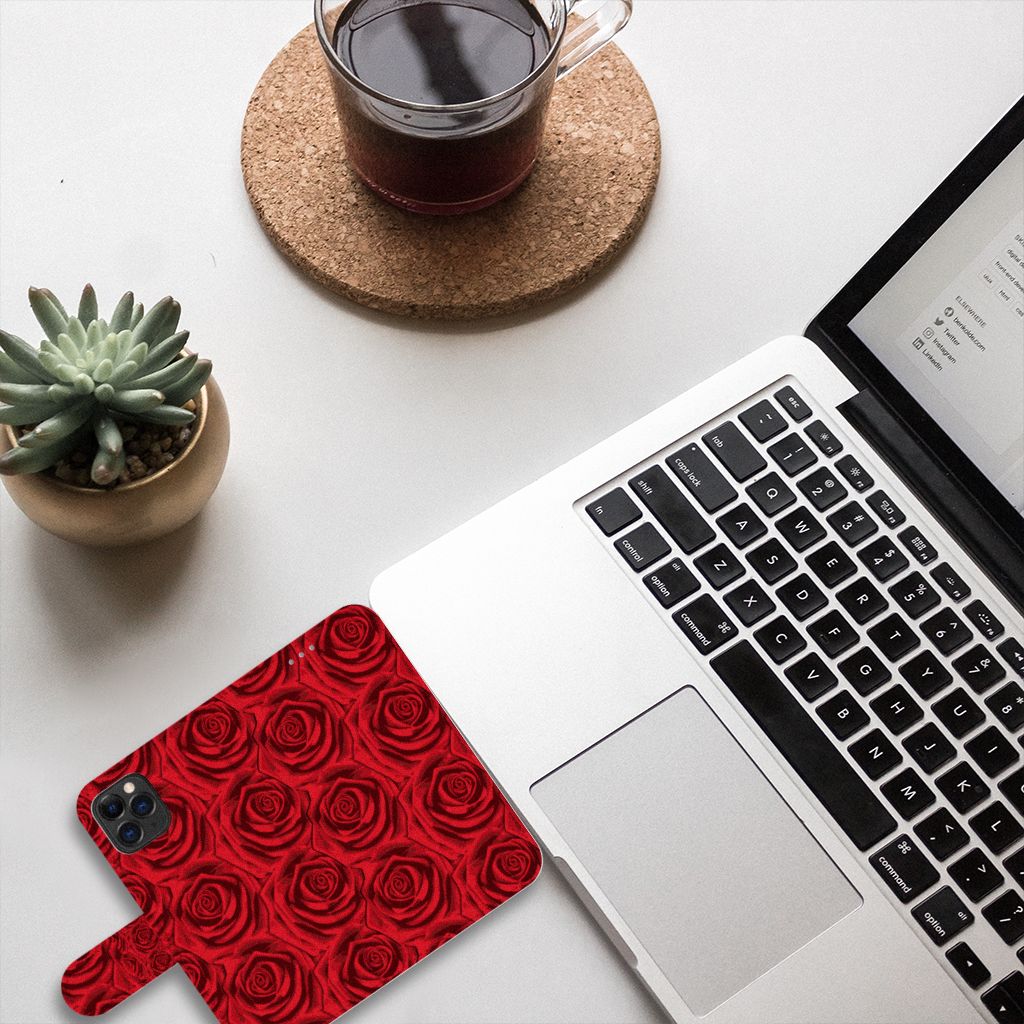 Apple iPhone 11 Pro Hoesje Red Roses
