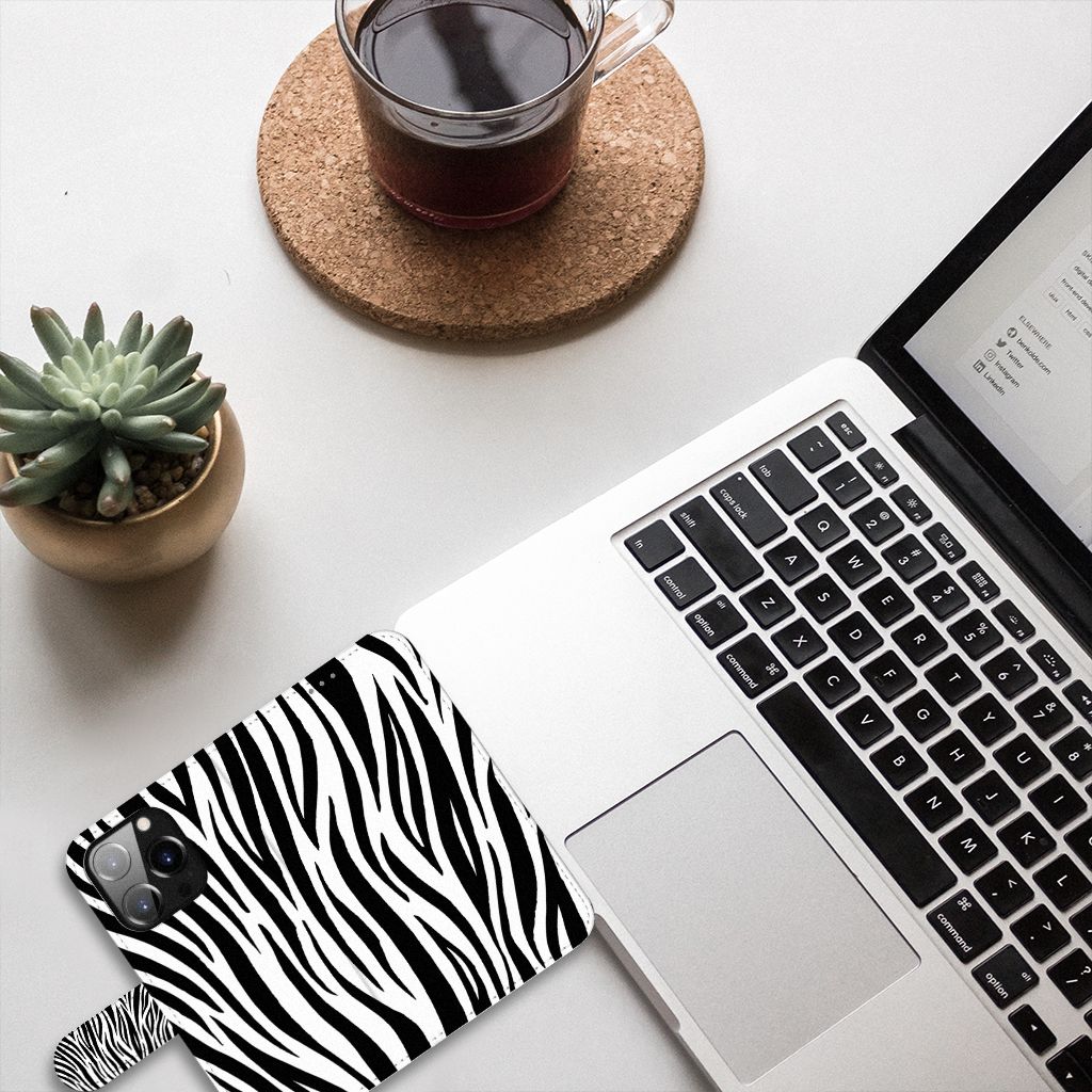 iPhone 14 Pro Telefoonhoesje met Pasjes Zebra