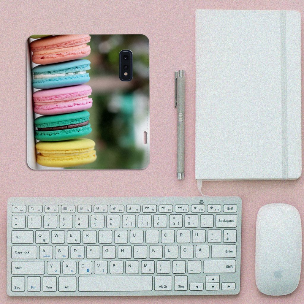 Samsung Galaxy S10e Flip Style Cover Macarons