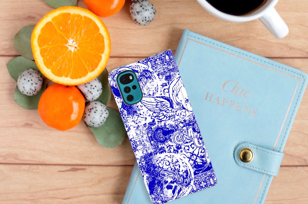 Mobiel BookCase Motorola Moto G22 Angel Skull Blauw - B2C Telecom