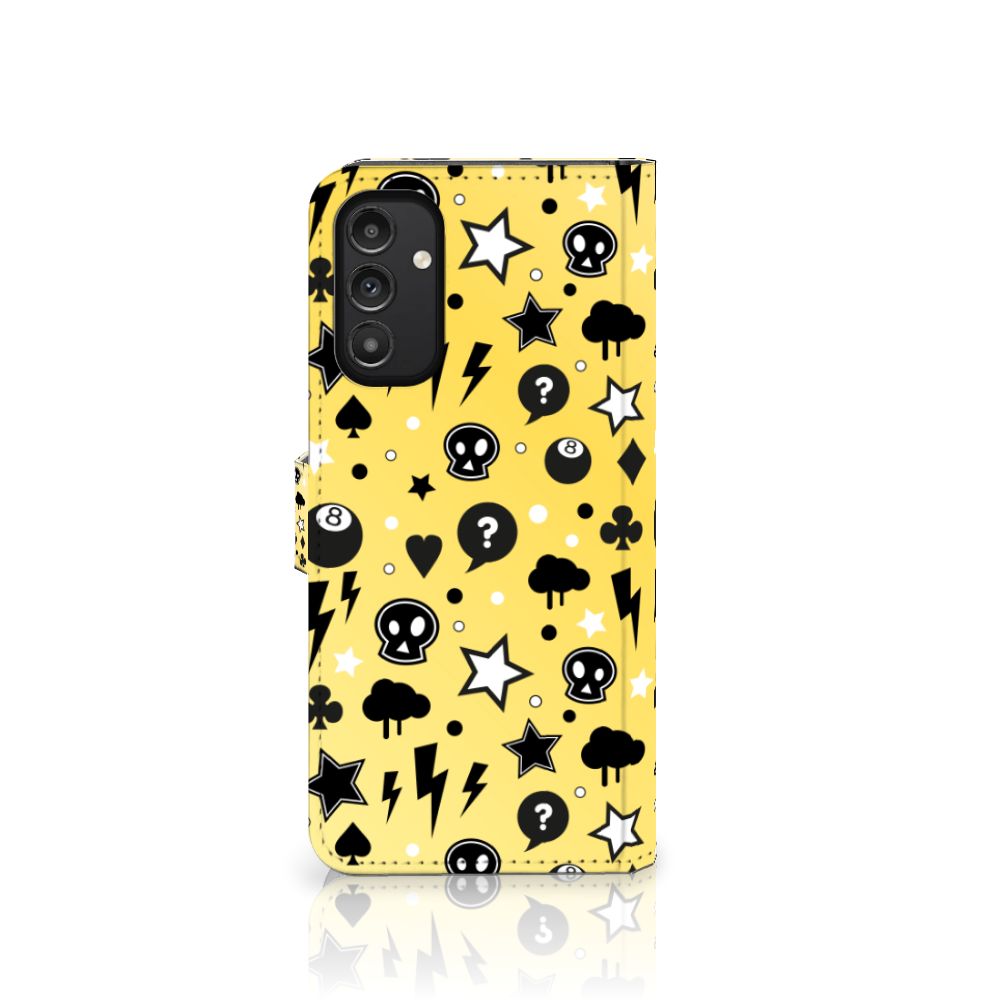 Telefoonhoesje met Naam Samsung Galaxy A14 4G Punk Geel met punky designs in zwart en wit op een gele achtergrond.
