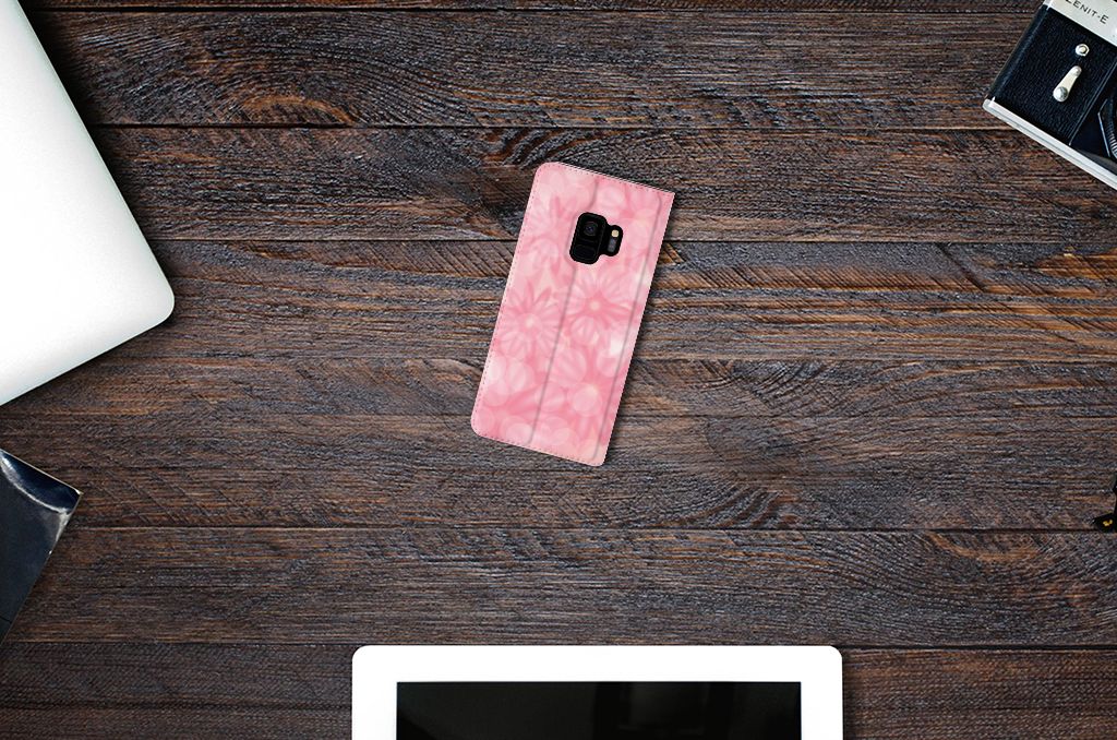 Samsung Galaxy S9 Smart Cover Spring Flowers