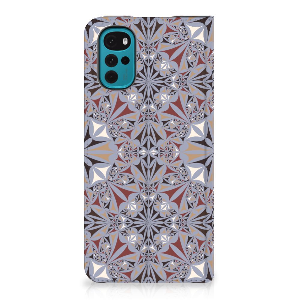 Motorola Moto G22 Standcase Flower Tiles - B2C Telecom