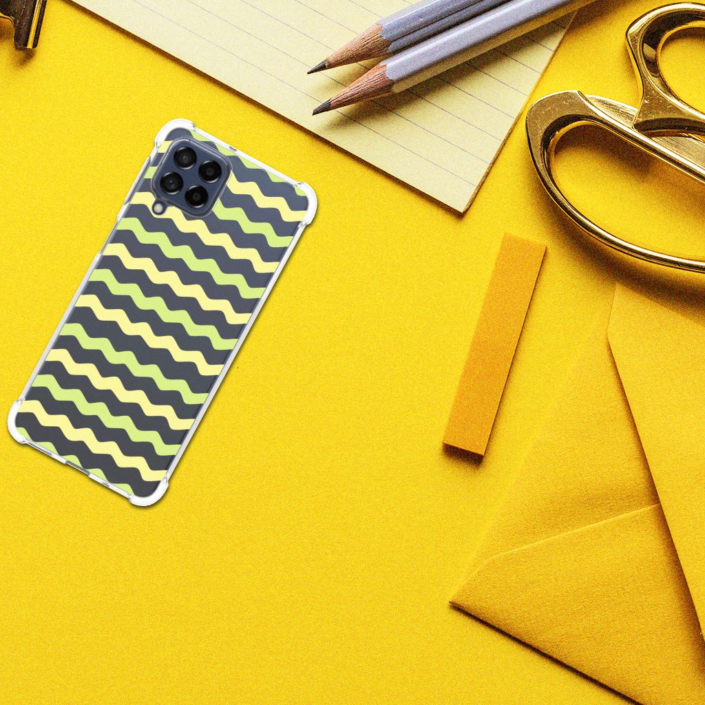 Samsung Galaxy M53 Doorzichtige Silicone Hoesje Waves Yellow B2C Telecom