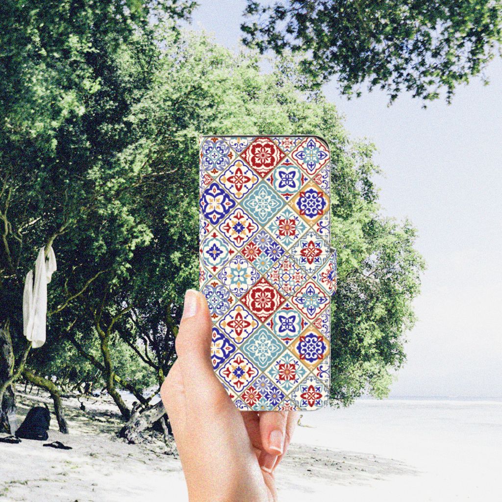 Motorola Moto G32 Bookcase Tiles Color