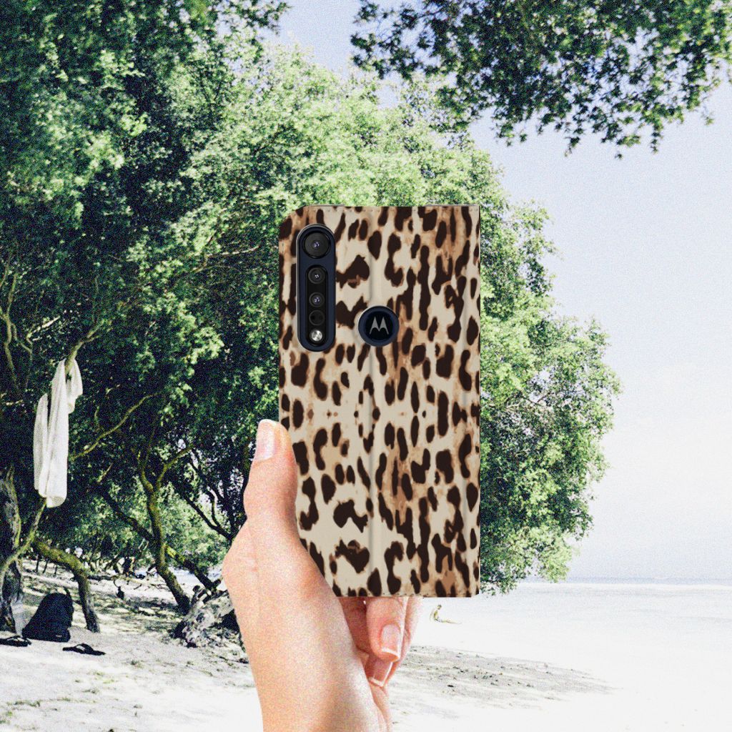 Motorola G8 Plus Hoesje maken Leopard - B2C Telecom