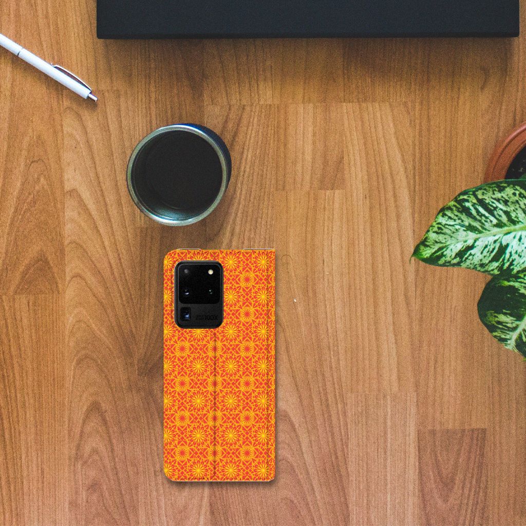 Samsung Galaxy S20 Ultra Hoesje met Magneet Batik Oranje - B2C Telecom