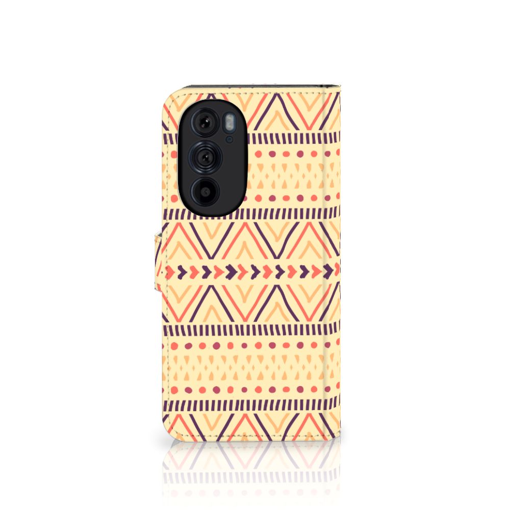 Motorola Edge 30 Pro Telefoon Hoesje Aztec Yellow