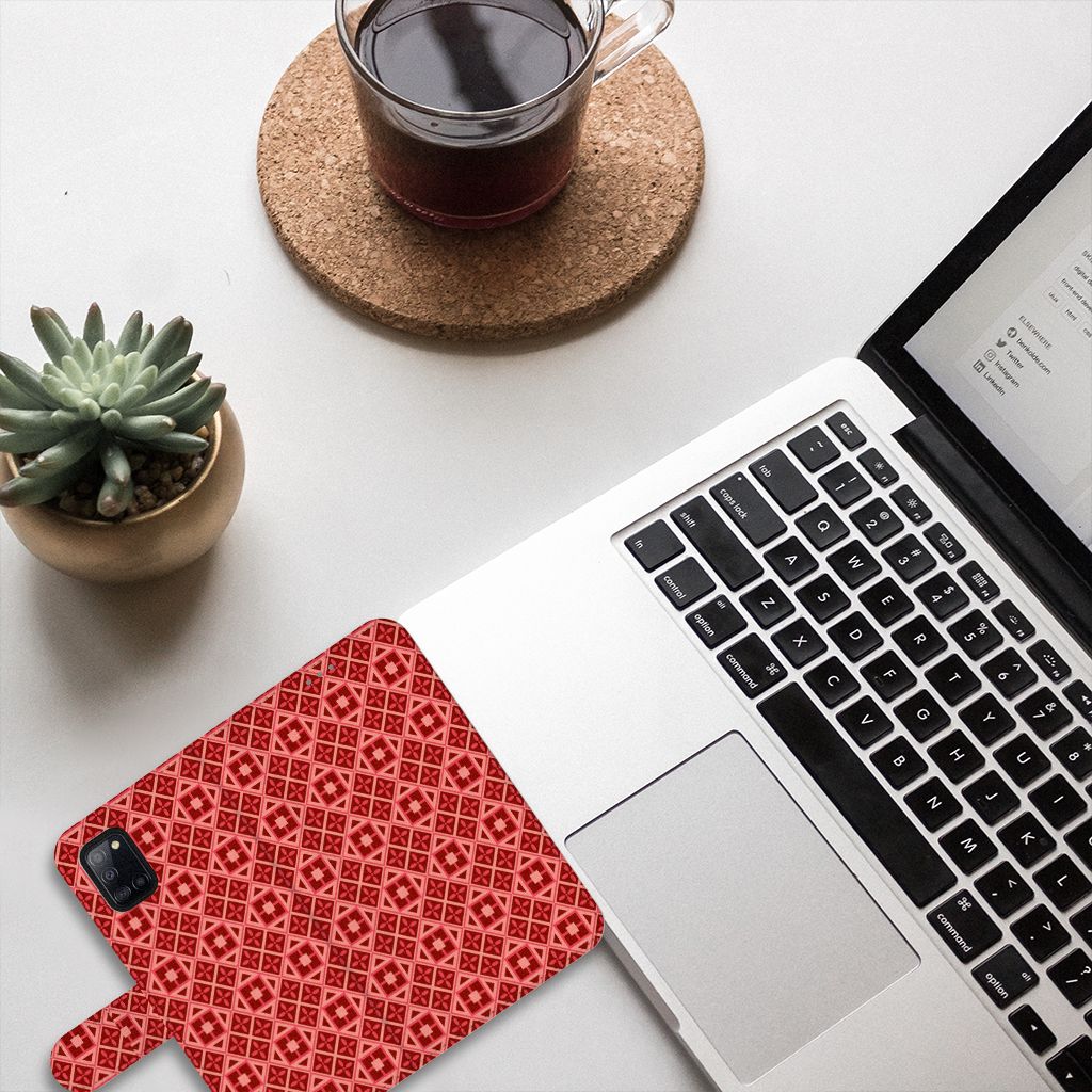 Samsung Galaxy A31 Telefoon Hoesje Batik Rood