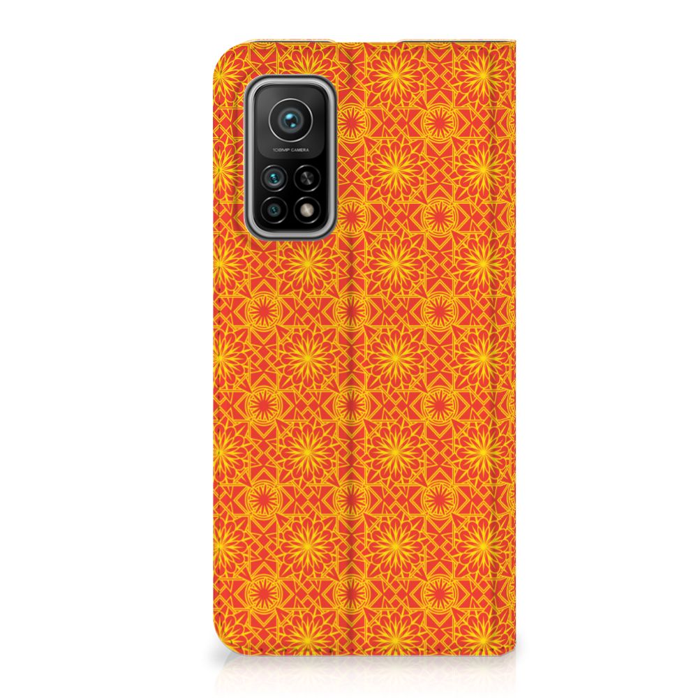 Xiaomi Mi 10T | 10T Pro Hoesje met Magneet Batik Oranje - B2C Telecom