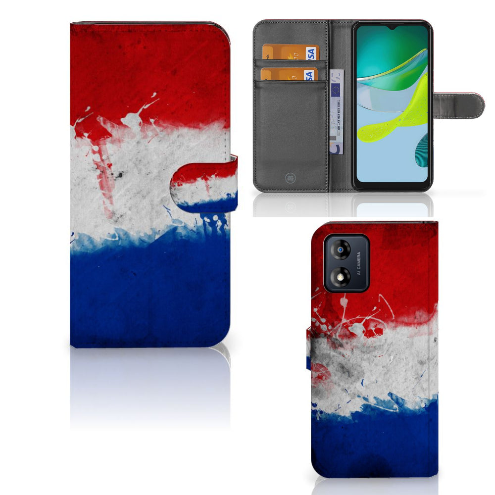 Motorola Moto E13 4G Bookstyle Case Nederland met artistiek Nederlands vlag design en pasjeshouders.