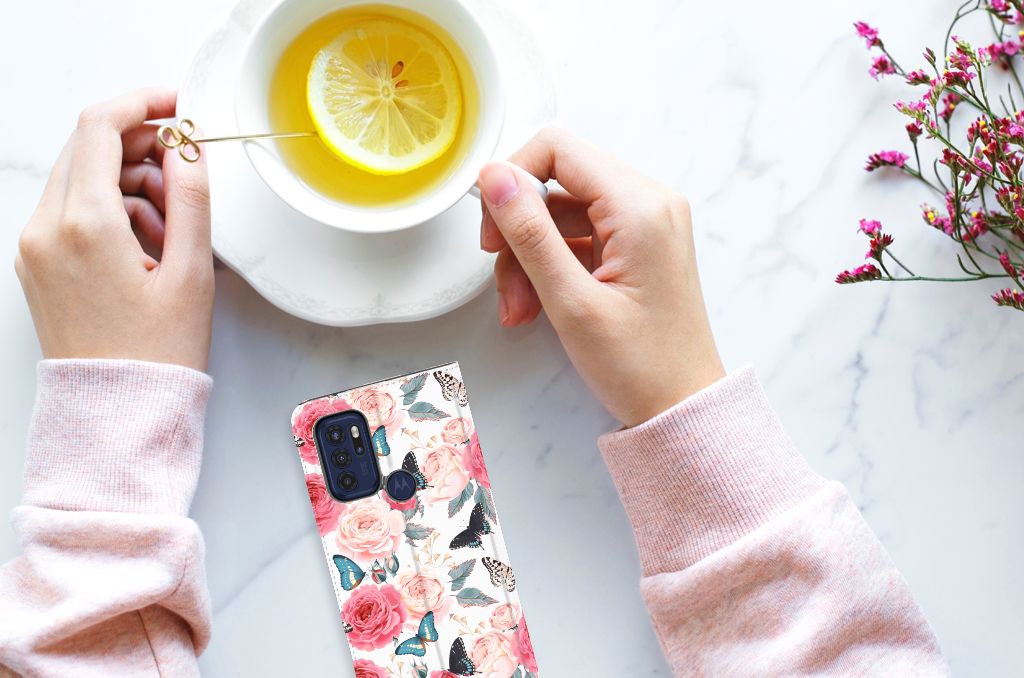 Motorola Moto G60s Smart Cover Butterfly Roses - B2C Telecom