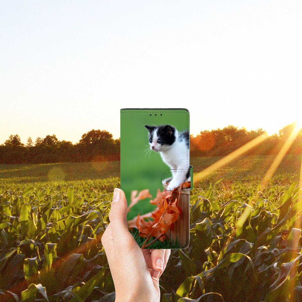 Motorola Edge 20 Lite Telefoonhoesje met Pasjes Kitten