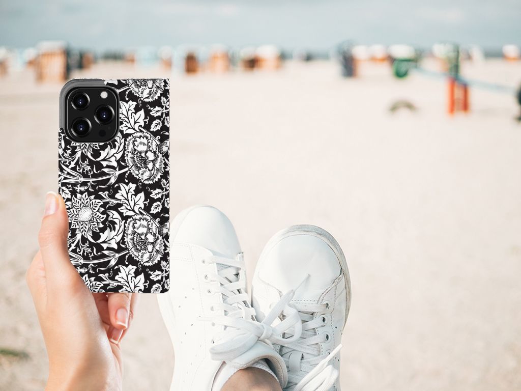 iPhone 13 Pro Smart Cover Black Flowers - B2C Telecom
