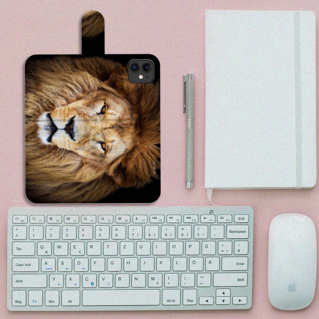 Apple iPhone 11 Telefoonhoesje met Pasjes Leeuw