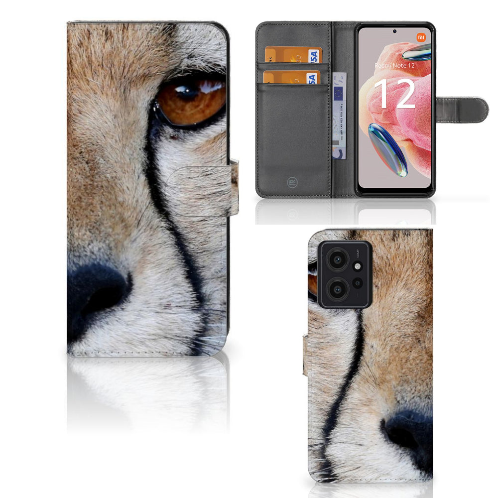 Xiaomi Redmi Note 12 4G Telefoonhoesje met Pasjes Cheetah met close-up van cheeta en ruimte voor 3 pasjes.