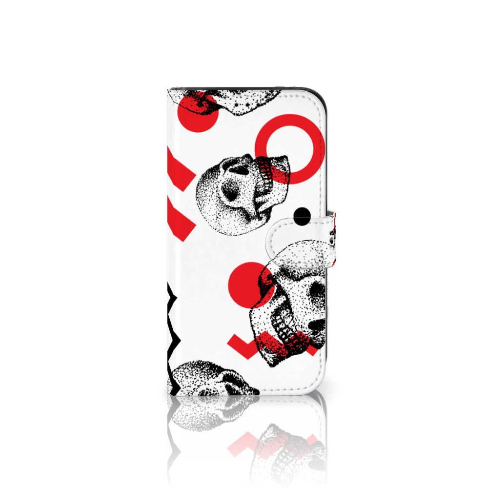 Telefoonhoesje met Naam Apple iPhone 13 Skull Red met een stoer schedeldesign en rode patronen