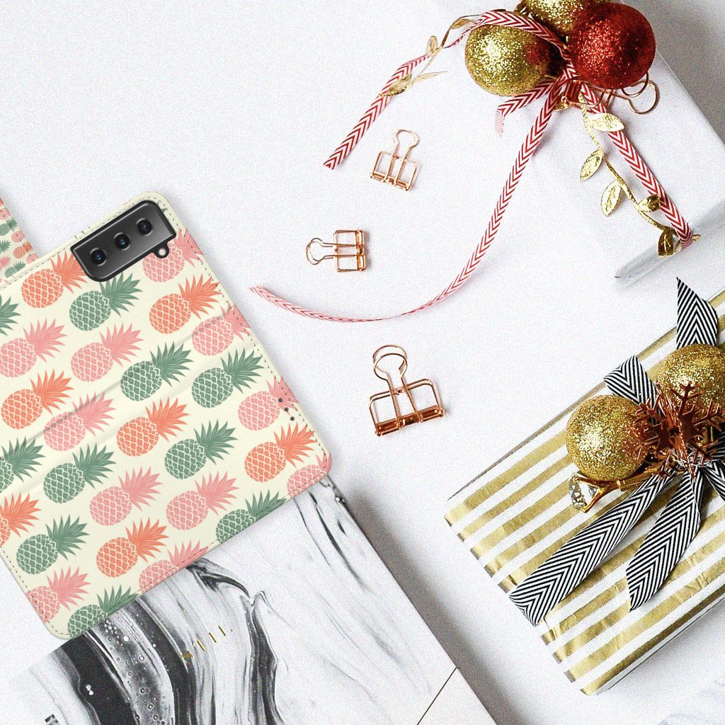 Samsung Galaxy S21 Plus Book Cover Ananas
