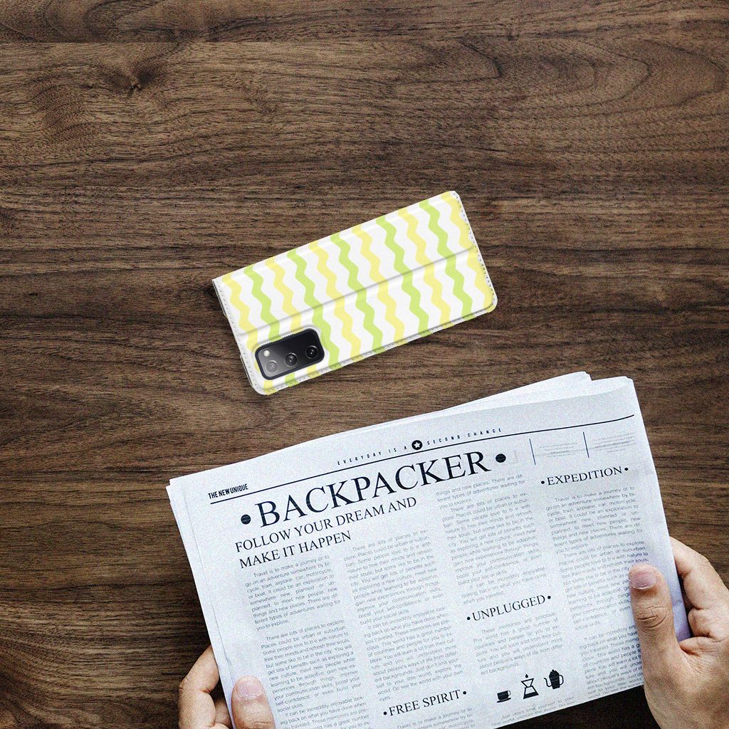 Samsung Galaxy S20 FE Hoesje met Magneet Waves Yellow - B2C Telecom