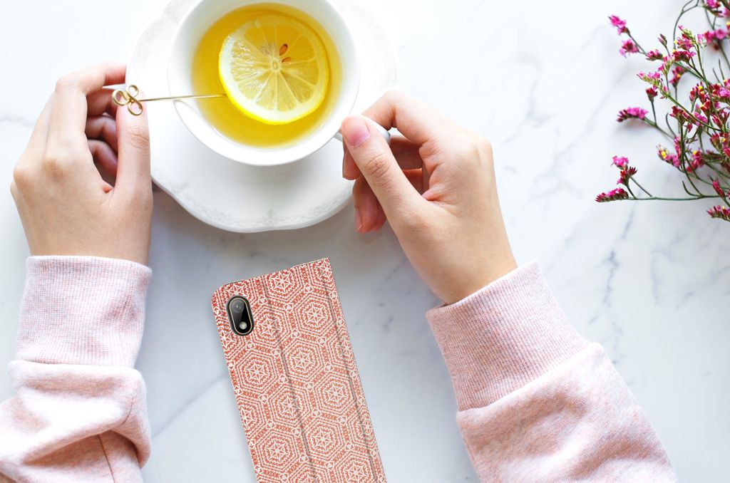 Huawei Y5 (2019) Hoesje met Magneet Pattern Orange - B2C Telecom