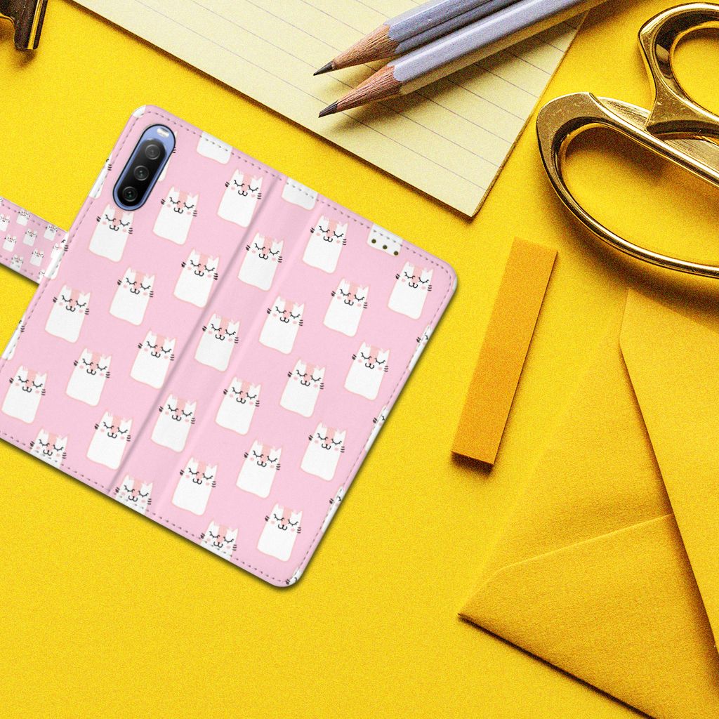 Sony Xperia 10 III Telefoonhoesje met Pasjes Sleeping Cats