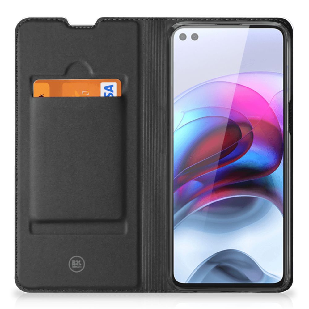 Motorola Moto G100 Hoesje maken Paarden met zwart leren ontwerp en pasjeshouder.