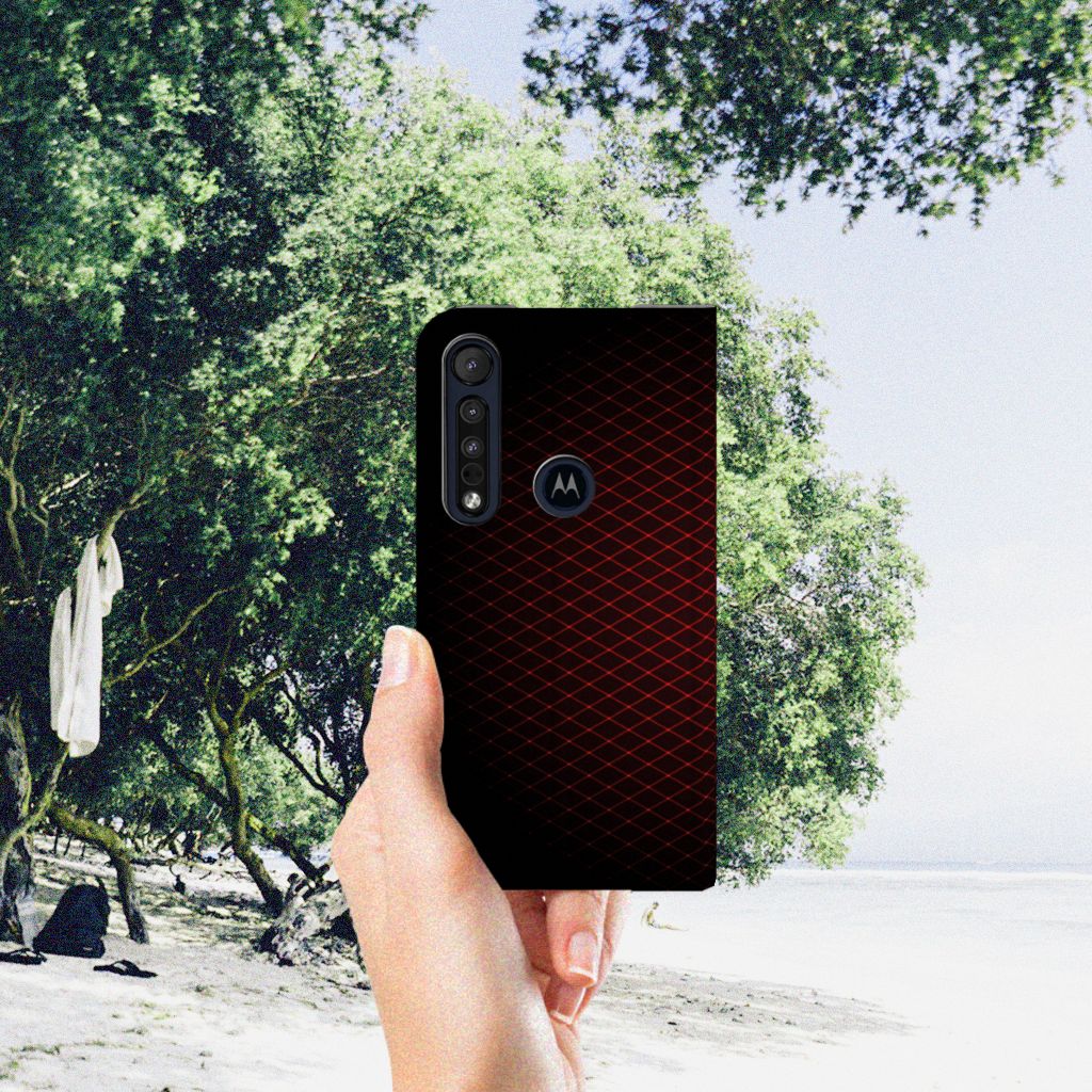 Motorola G8 Plus Hoesje met Magneet Geruit Rood - B2C Telecom