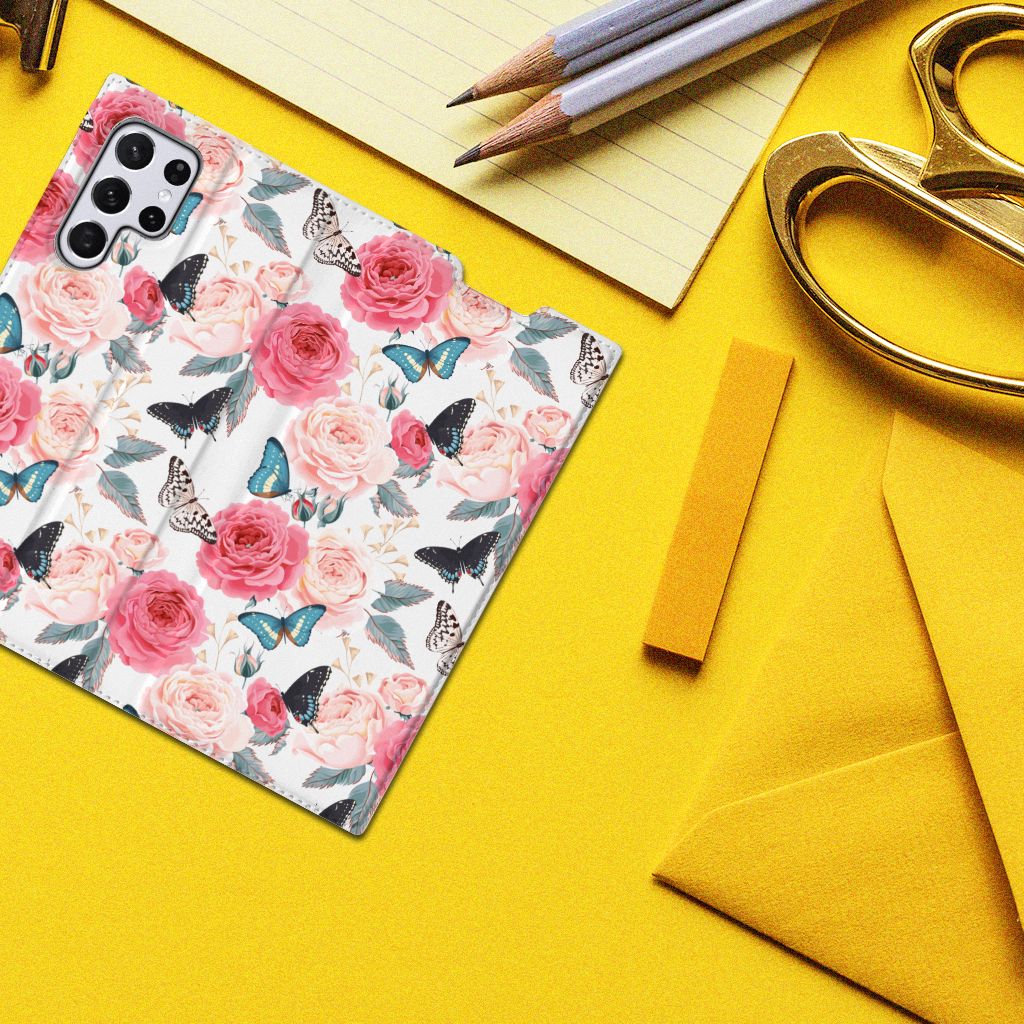 Samsung Galaxy S22 Ultra Smart Cover Butterfly Roses - B2C Telecom