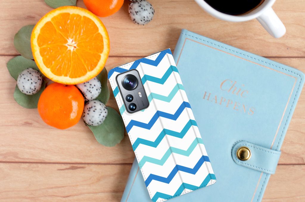 Xiaomi 12 Pro Hoesje met Magneet Zigzag Blauw - B2C Telecom