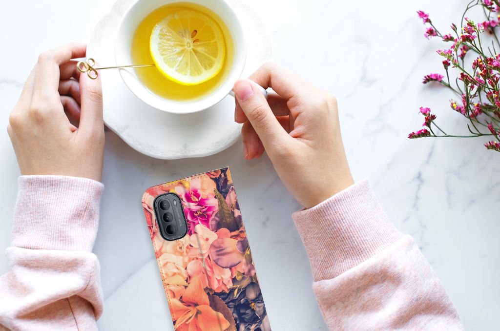 Motorola Moto G31 | G41 Smart Cover Bosje Bloemen - B2C Telecom