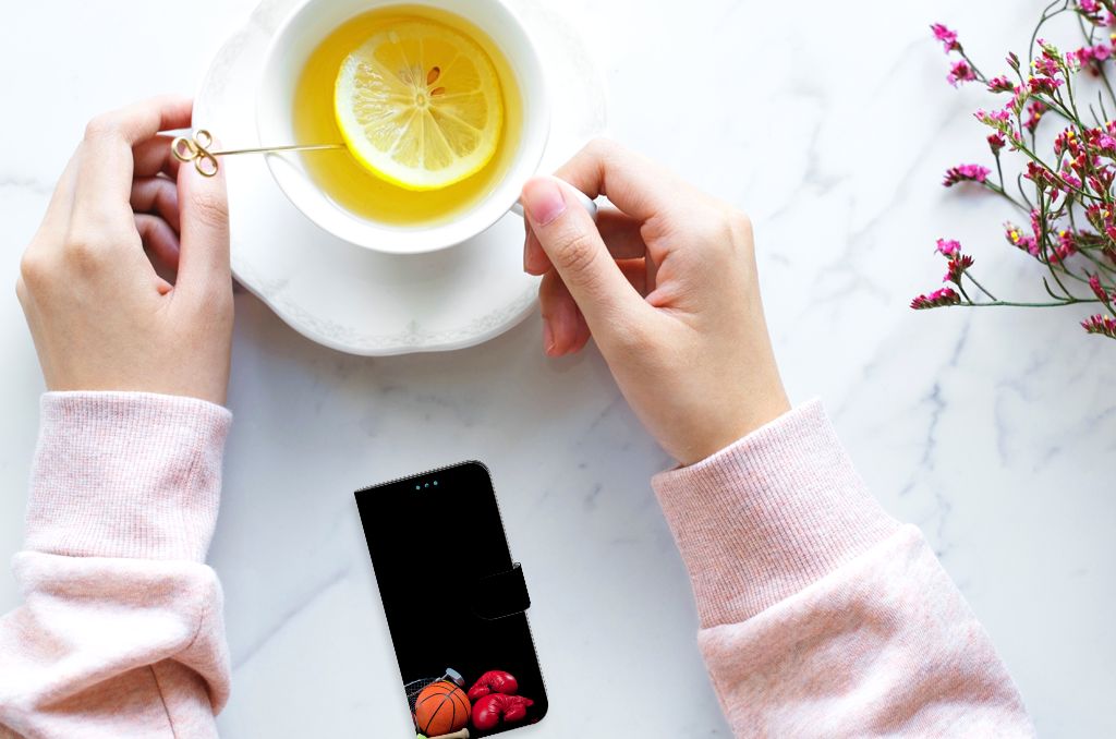 Samsung Galaxy A53 Wallet Case met Pasjes Sports met sport afbeeldingen bij een kopje thee met citroen.