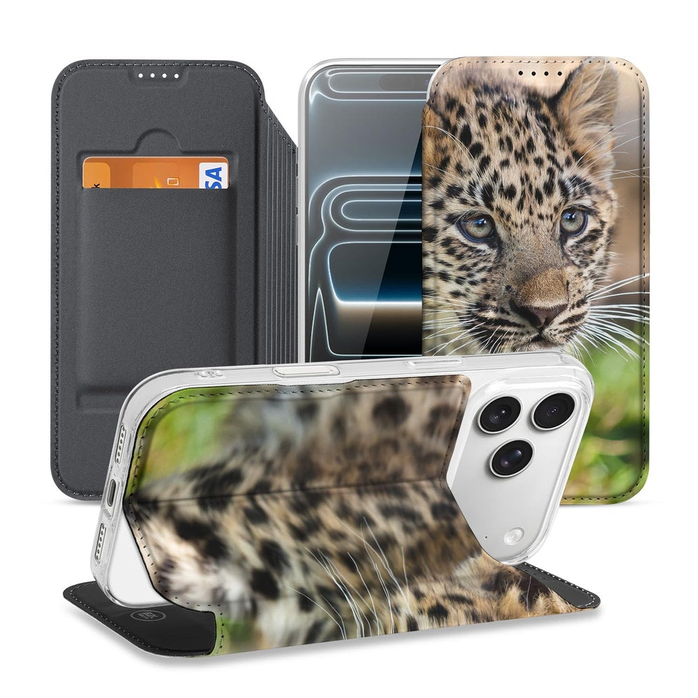 Apple iPhone 17 Pro Max Standcase Hoesje Baby Luipaard voorkant achterzijde luipaardprint