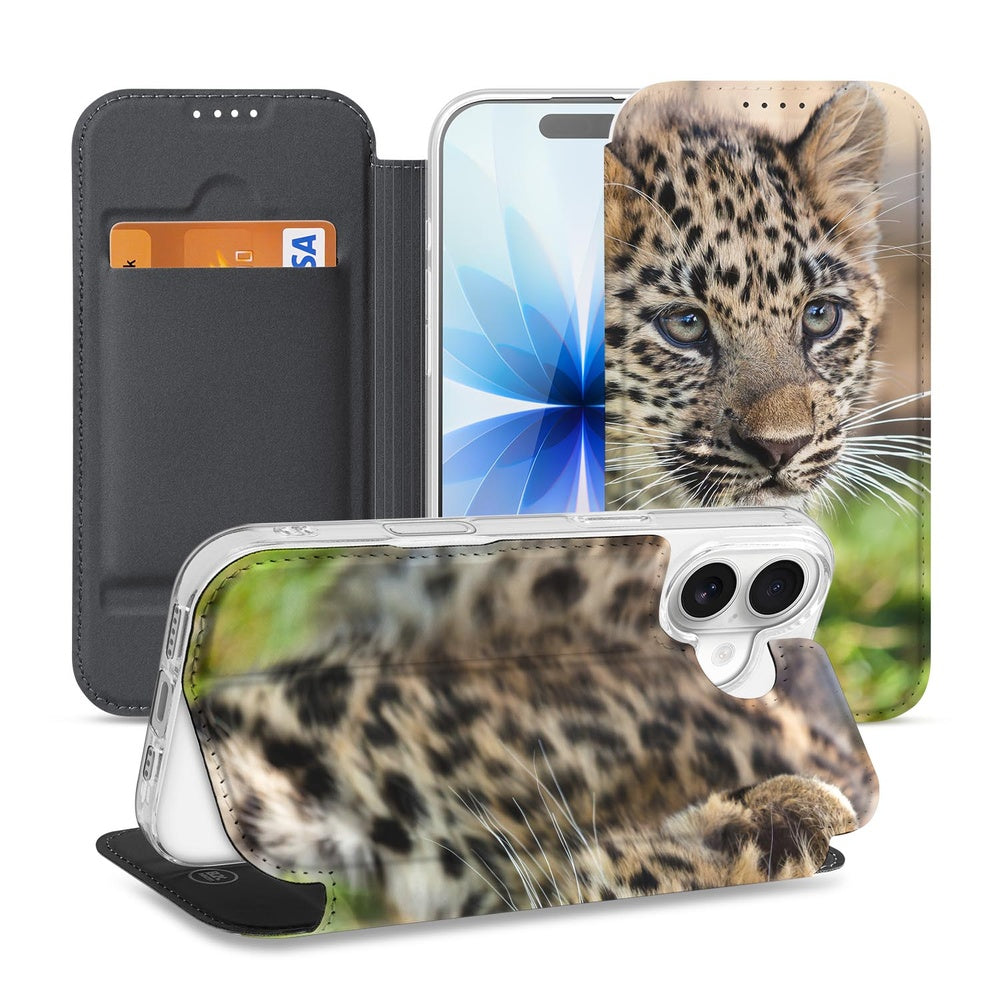 Apple iPhone 17 Standcase Hoesje Baby Luipaard design afbeelding vooraanzicht