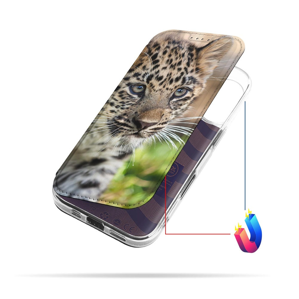 Apple iPhone 17 Standcase Hoesje Baby Luipaard hoesje leopard design vooraanzicht